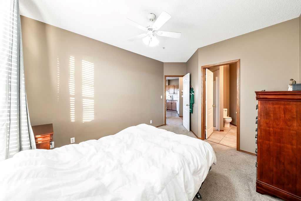 78 Prestwick Gardens SE, #202