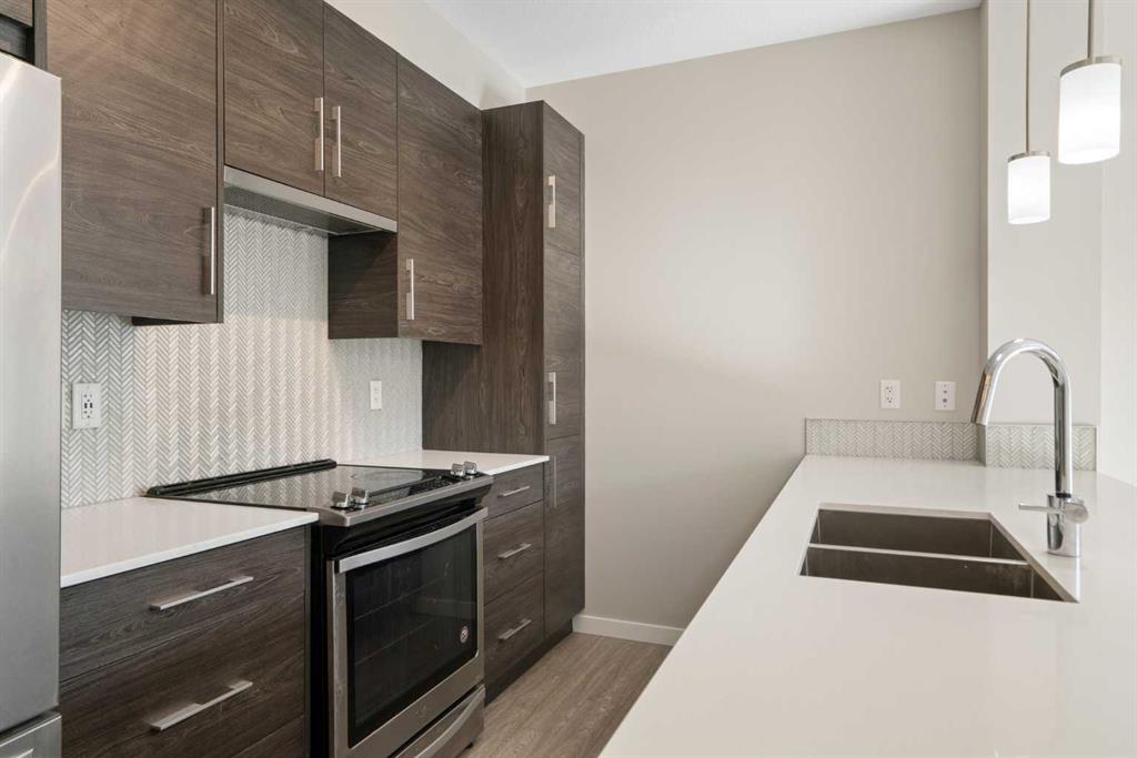 122 Mahogany Centre SE, #509