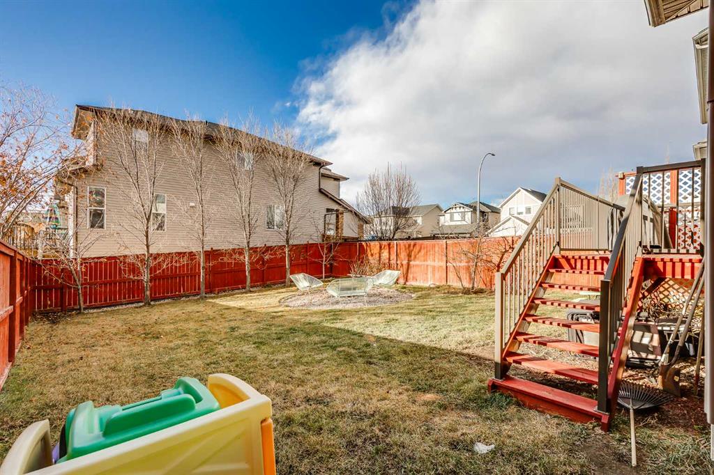 105 Kingsland Court SE