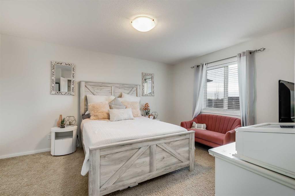 105 Kingsland Court SE