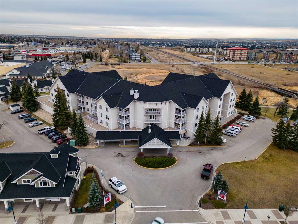 305 1 Avenue NW, #308
