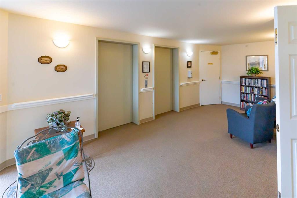 305 1 Avenue NW, #308