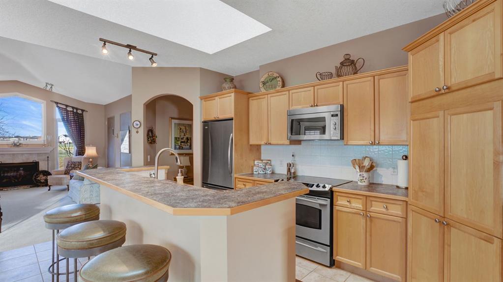107 Invermere Close