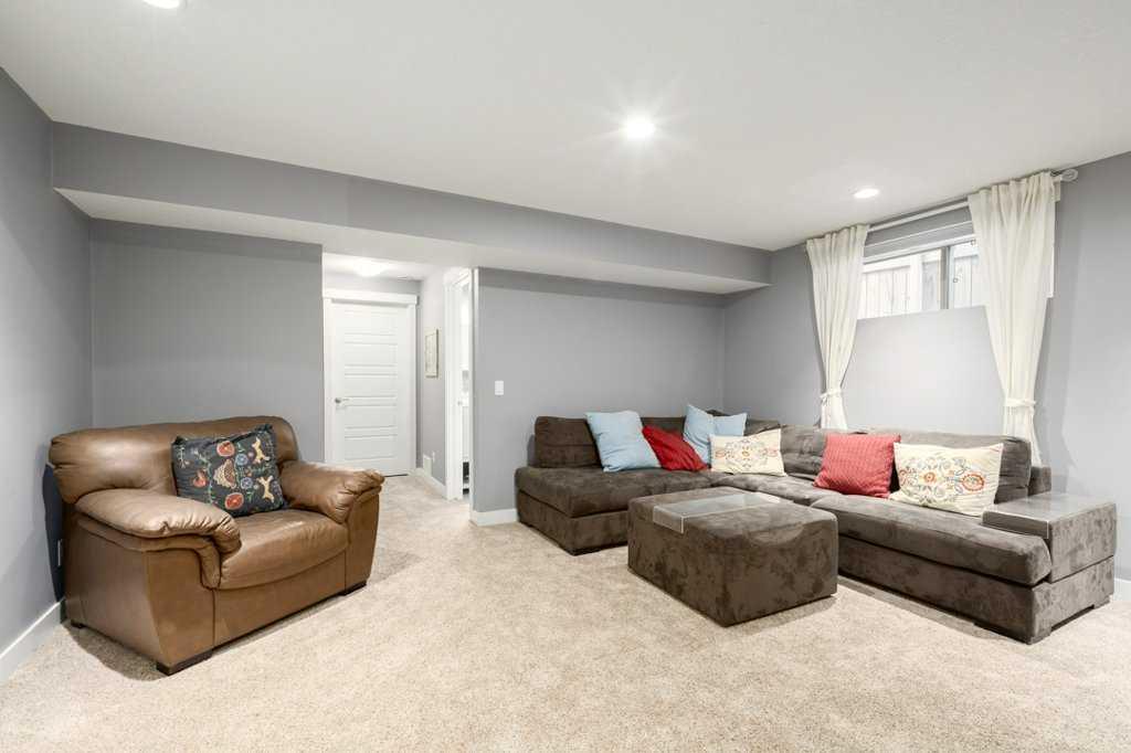 152 Sunset Manor