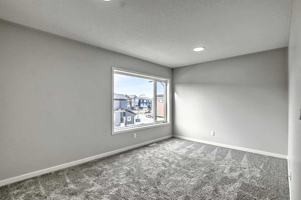 24 Edith Mews NW
