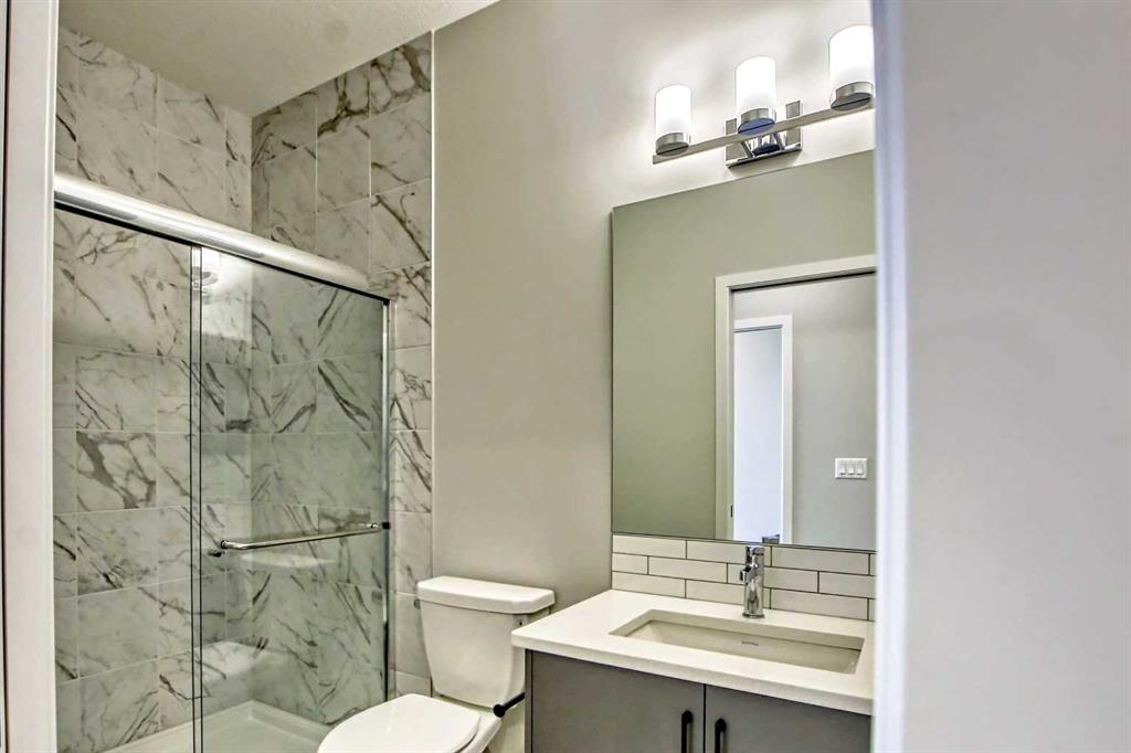 24 Edith Mews NW