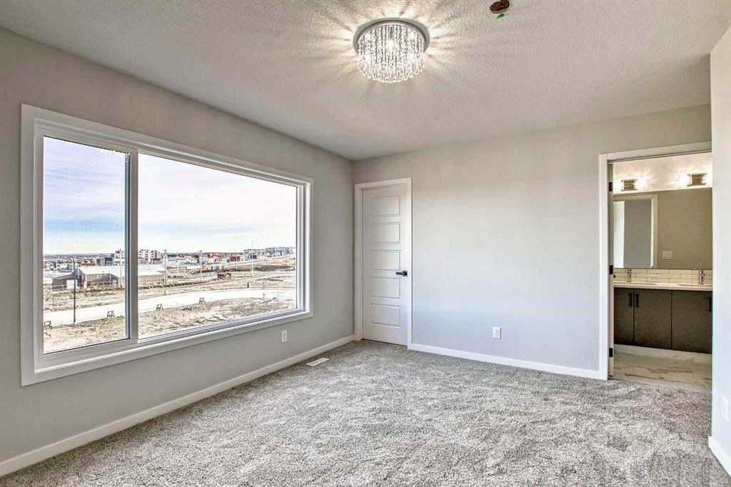 24 Edith Mews NW