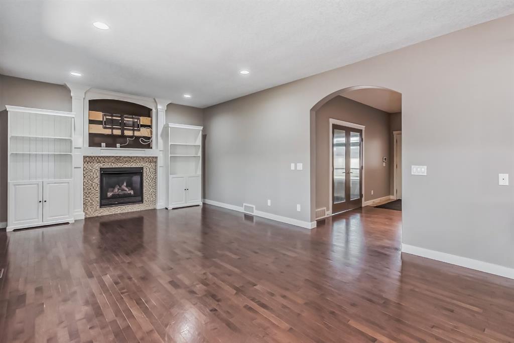 175 Strathmore Lakes Bend