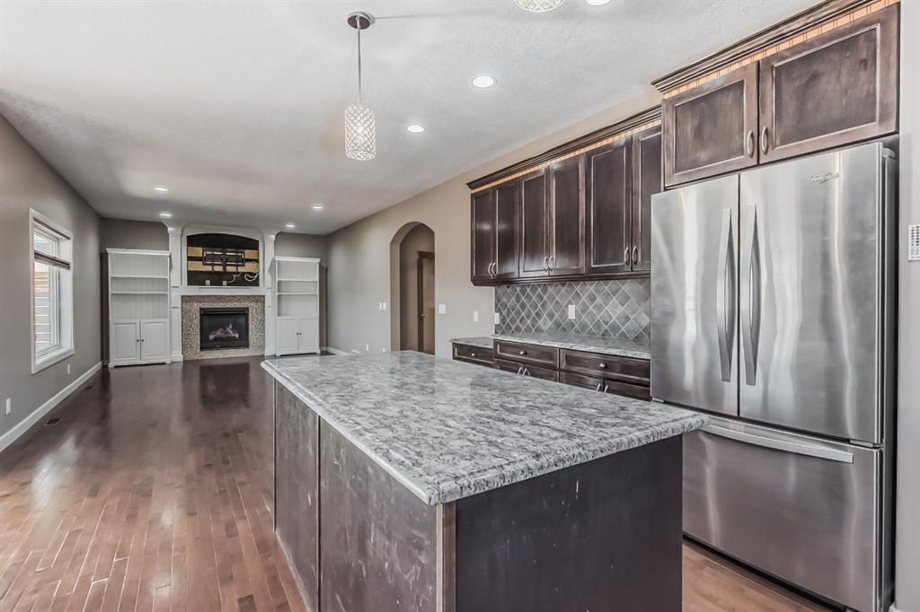 175 Strathmore Lakes Bend