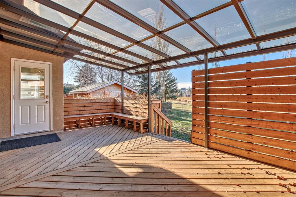 175 Strathmore Lakes Bend