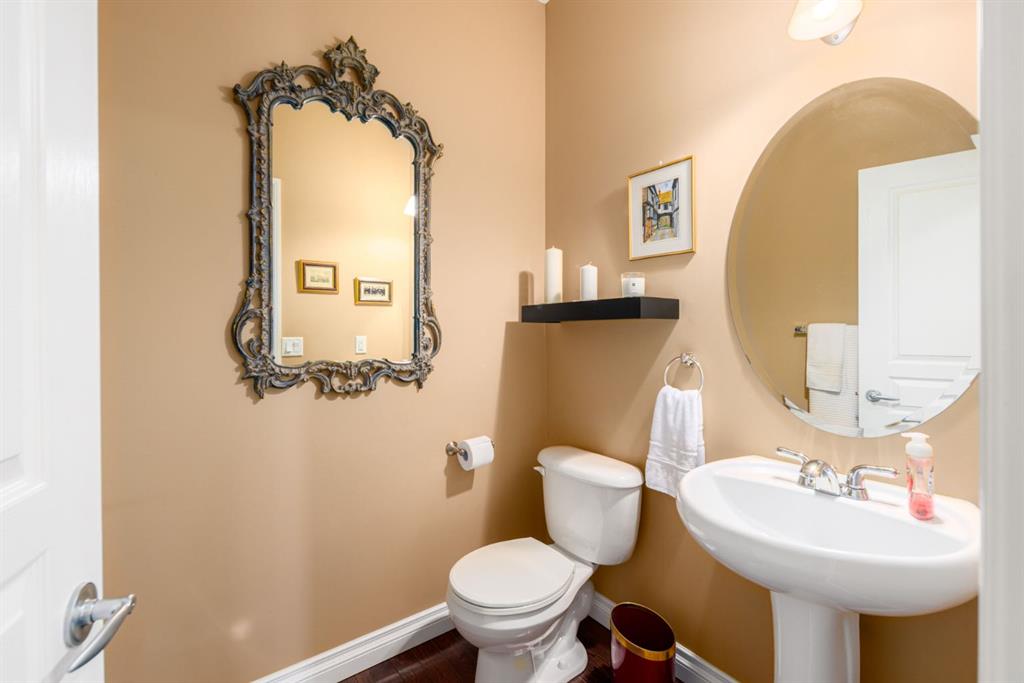1000 Glenhaven Way, #107