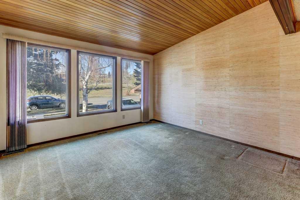 60 Beddington Drive NE