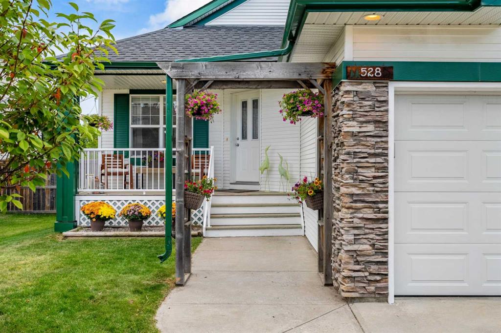 528 Sandy Beach Cove