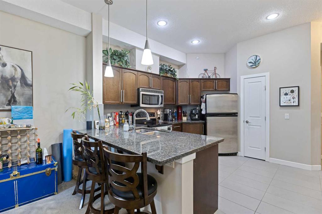 488 7 Avenue NE, #407