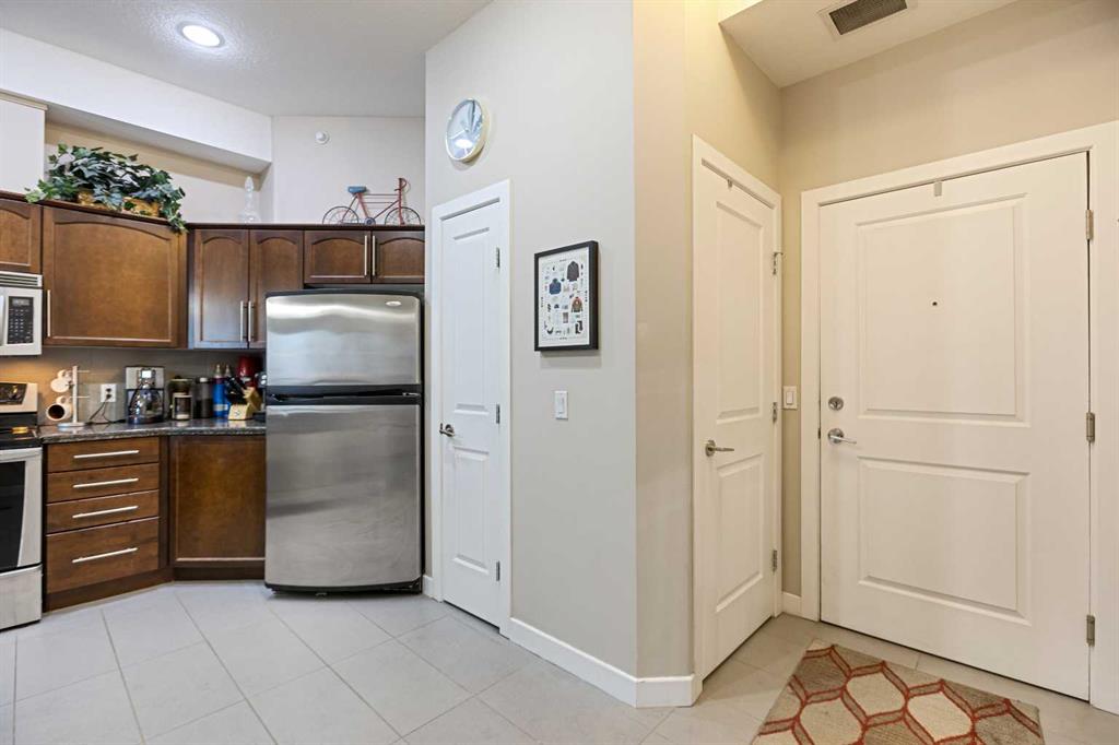 488 7 Avenue NE, #407
