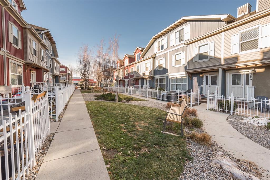 10 Auburn Bay Avenue SE, #309