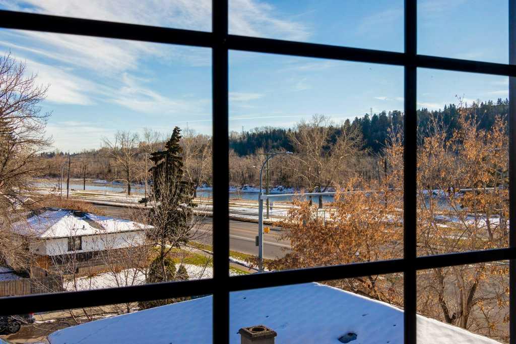 3320 3 Avenue NW, #308