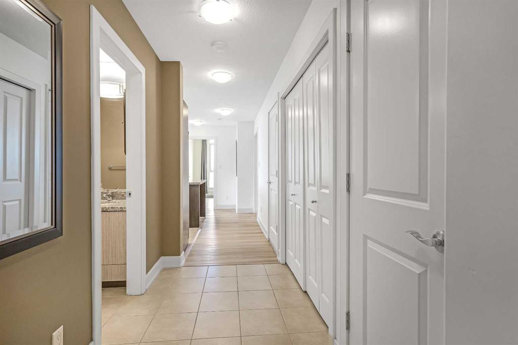 77 Spruce Place SW, #406