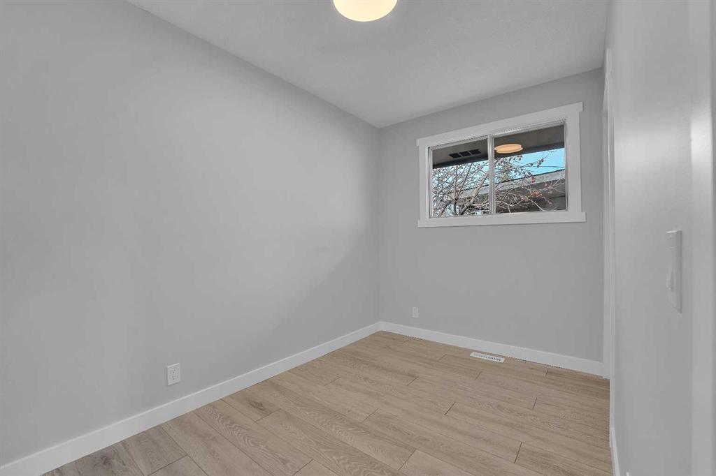 556 Penswood Road SE