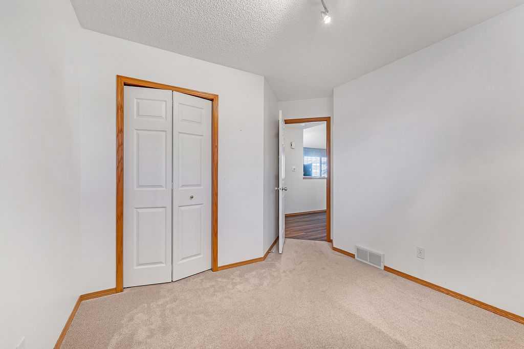 535 Sheep River Close