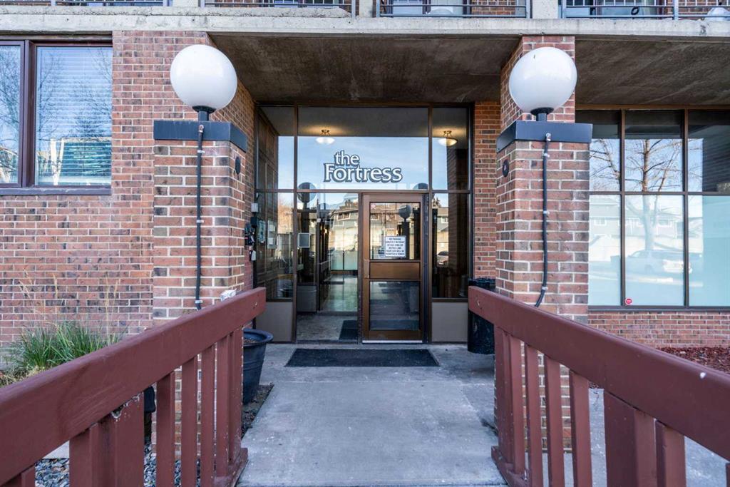 4944 Dalton Drive NW, #809
