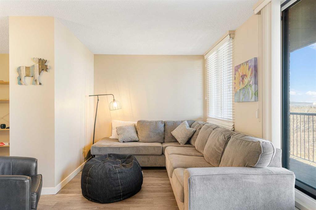 4944 Dalton Drive NW, #809
