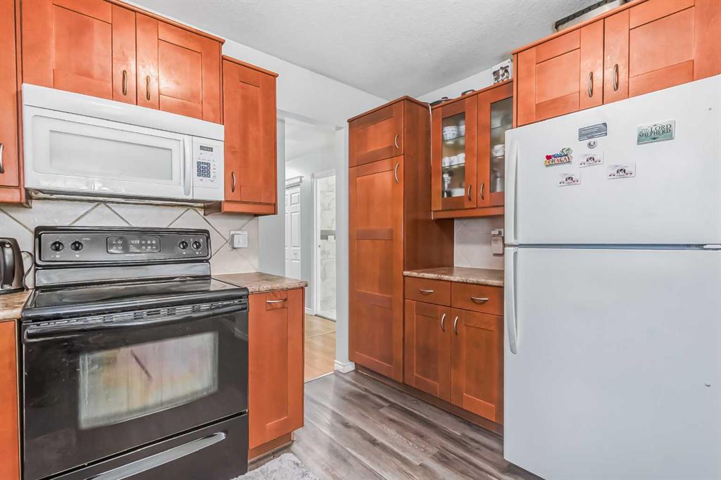 13 Welch Crescent