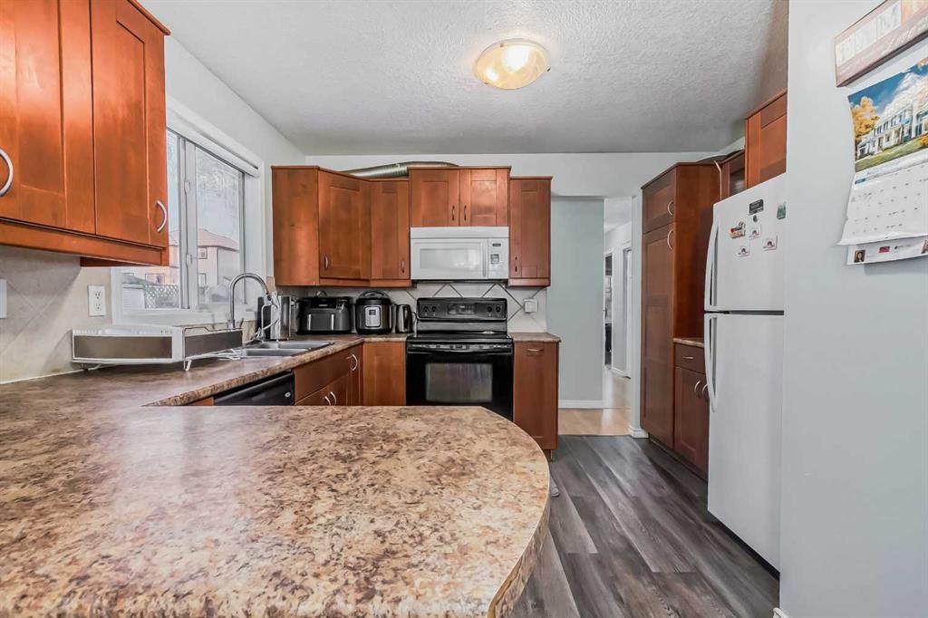 13 Welch Crescent