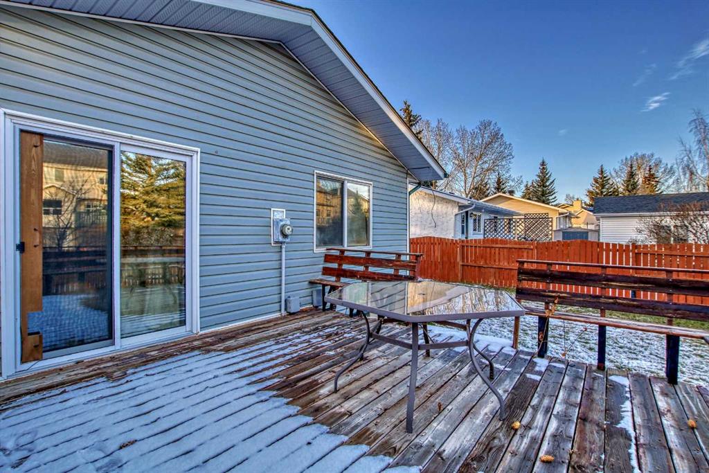 13 Welch Crescent