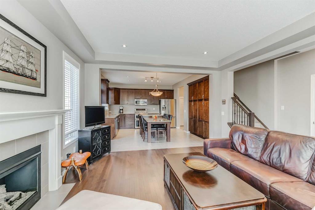 504 Windbrook Heights SW