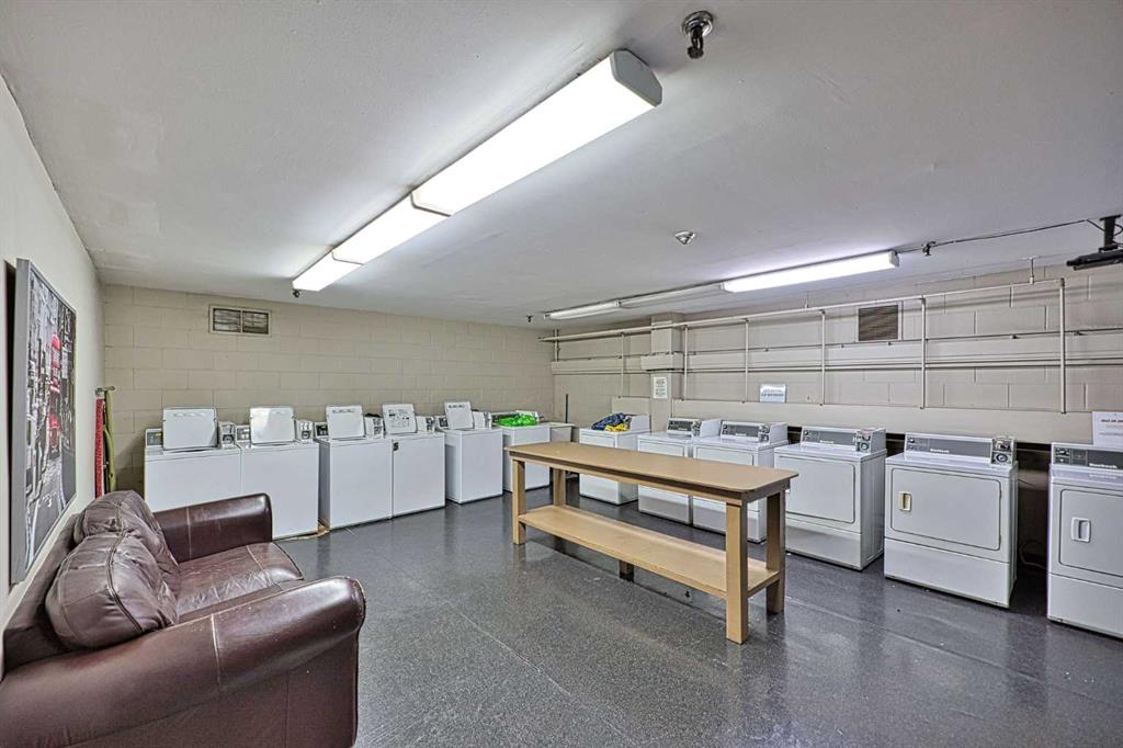 340 14 Avenue SW, #205