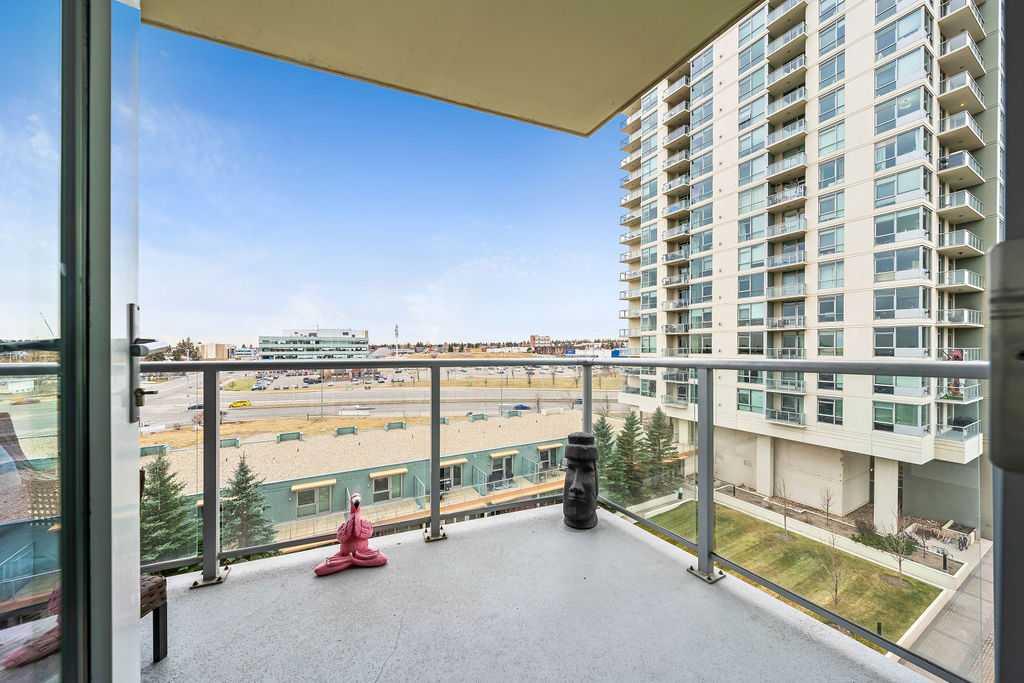 99 Spruce Place SW, #505