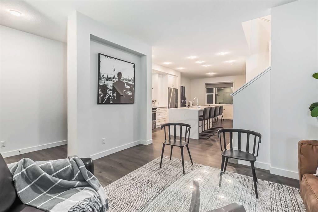 145 Highview Gate SE