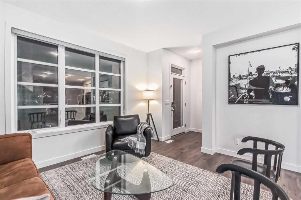 145 Highview Gate SE