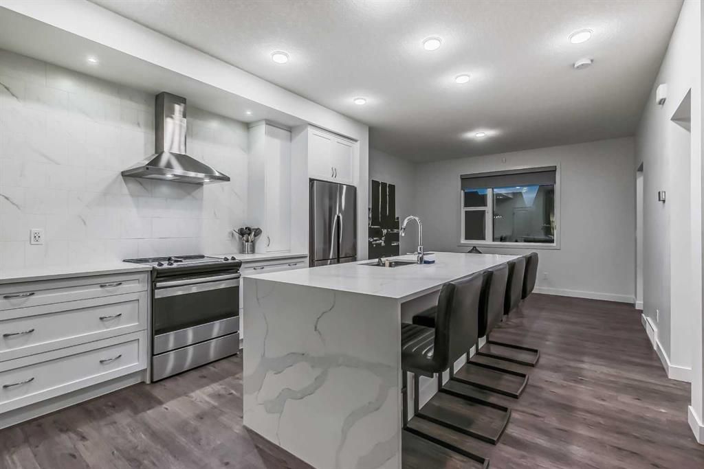 145 Highview Gate SE