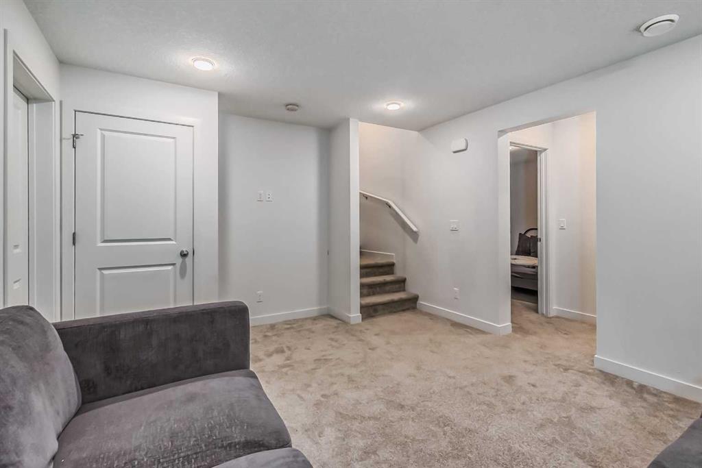 145 Highview Gate SE