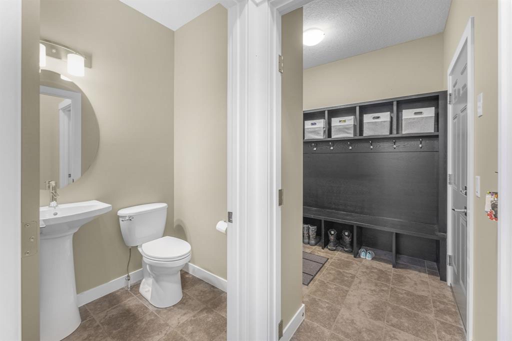 31 Lakewood Mews