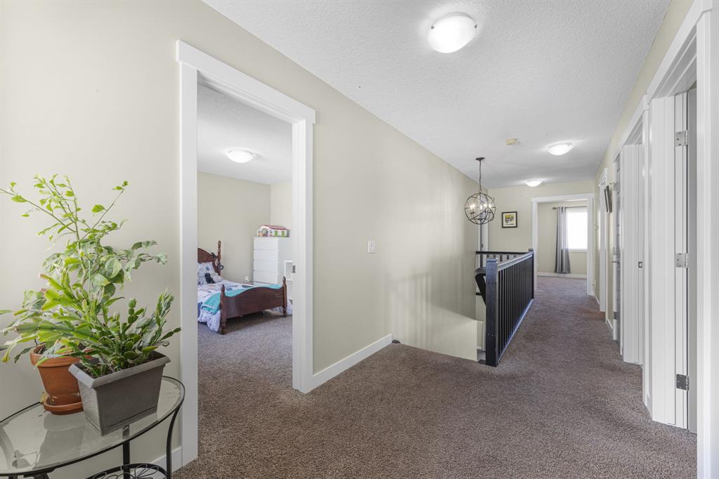31 Lakewood Mews