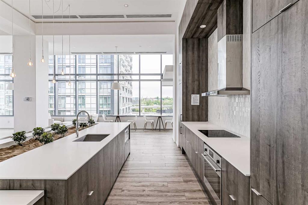 615 6 Avenue SE, #307