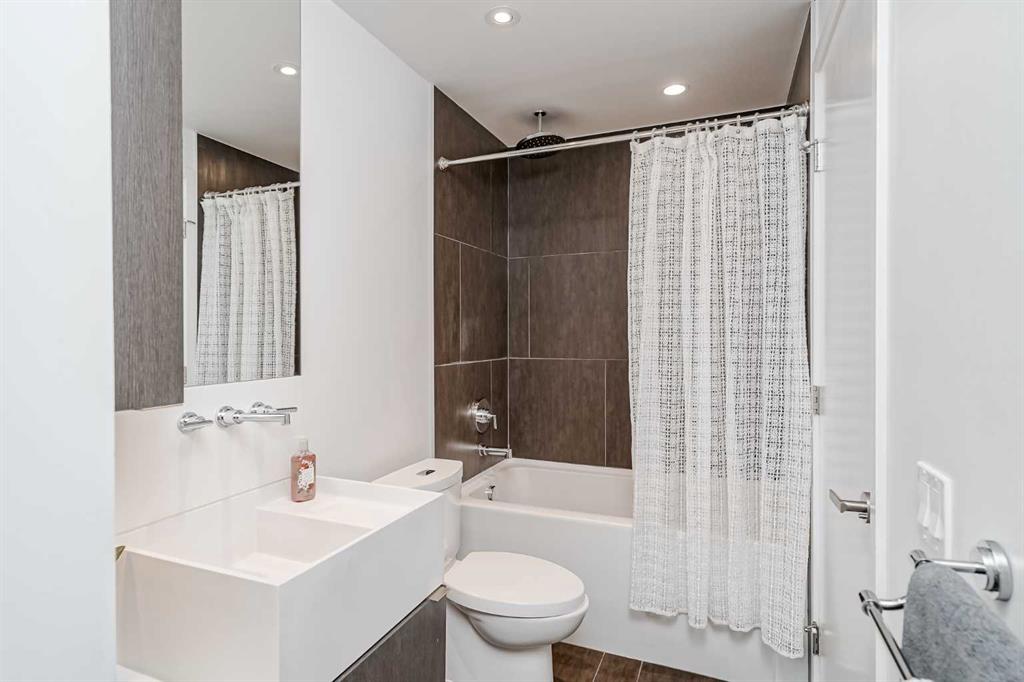 615 6 Avenue SE, #307