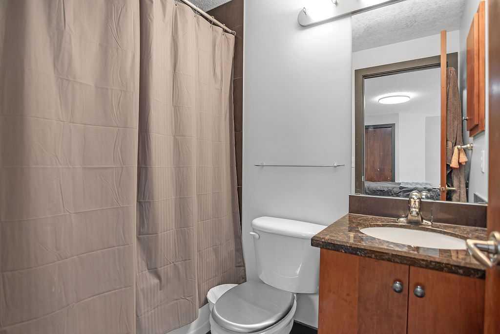 317 19 Avenue SW, #411