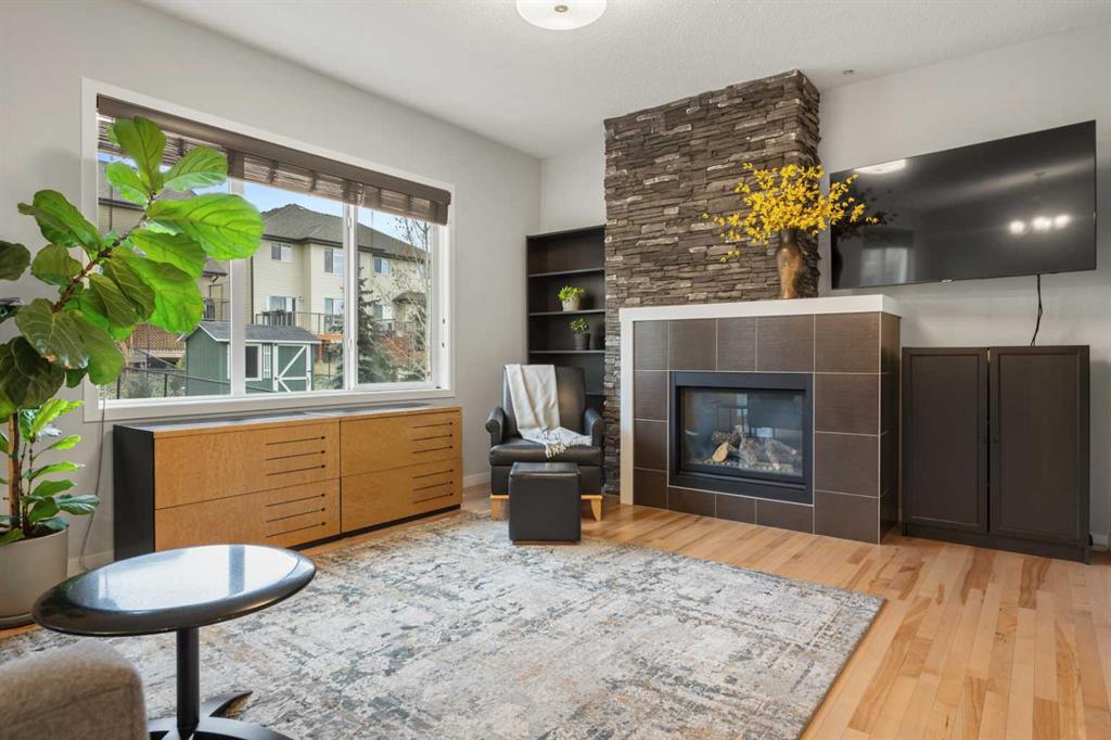 64 Sunset Square