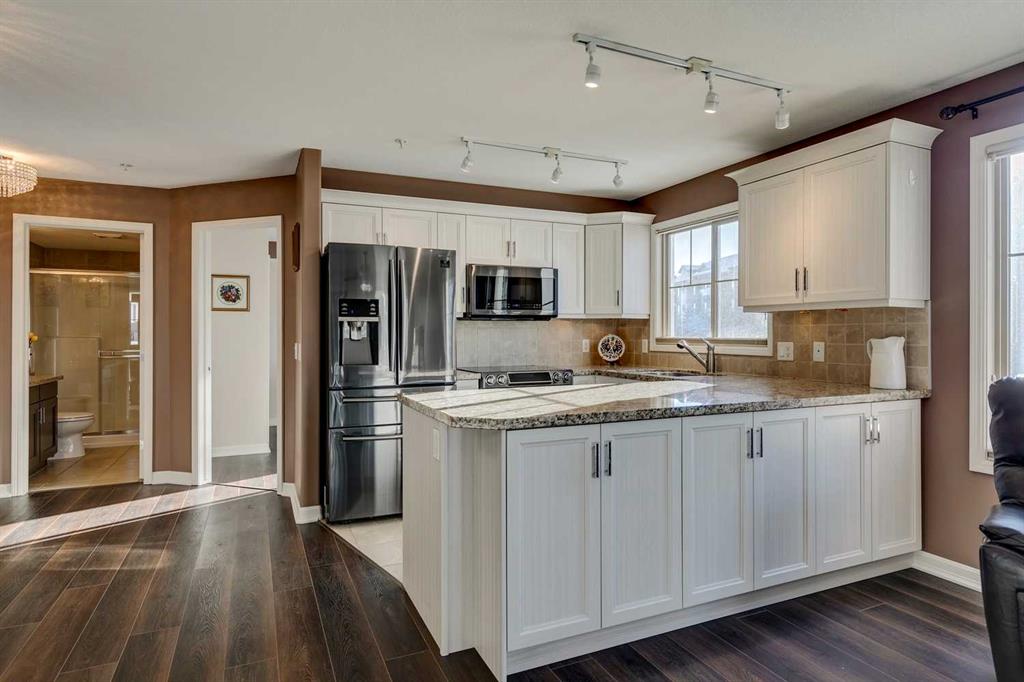 92 Crystal Shores Road, #3113