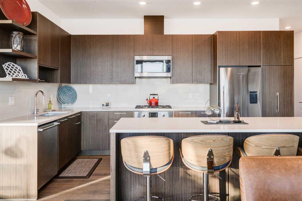 88 9 Street NE, #707