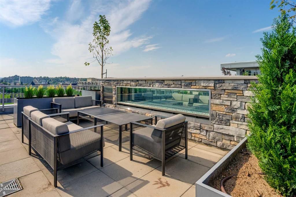 88 9 Street NE, #707