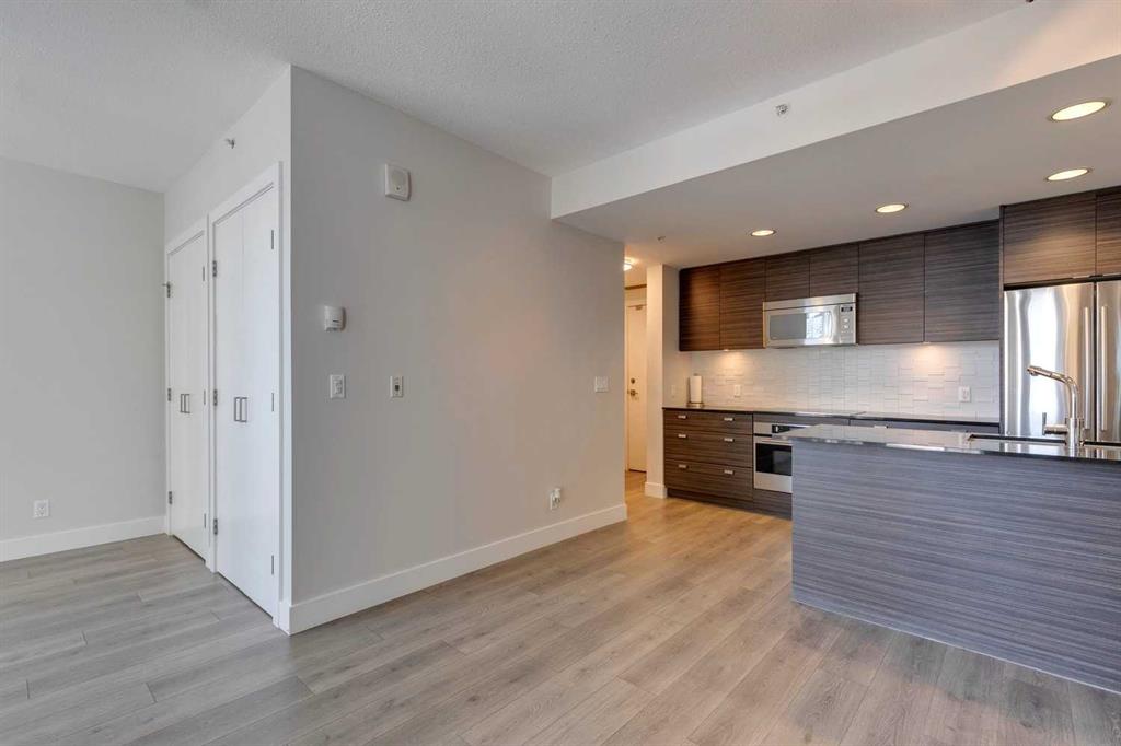 1500 7 Street SW, #301