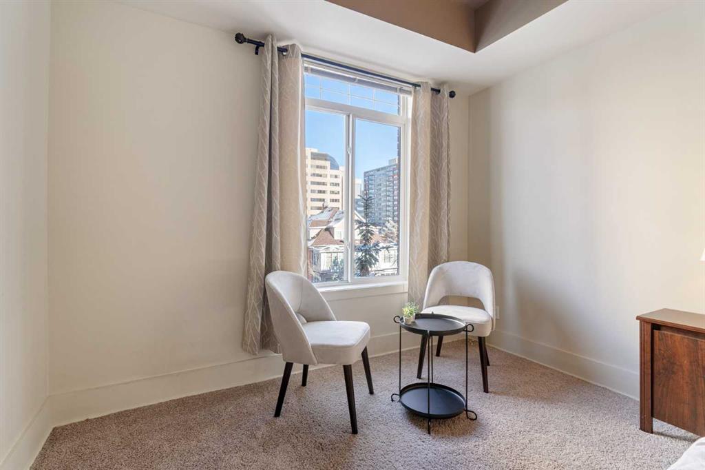 923 15 Avenue SW, #404