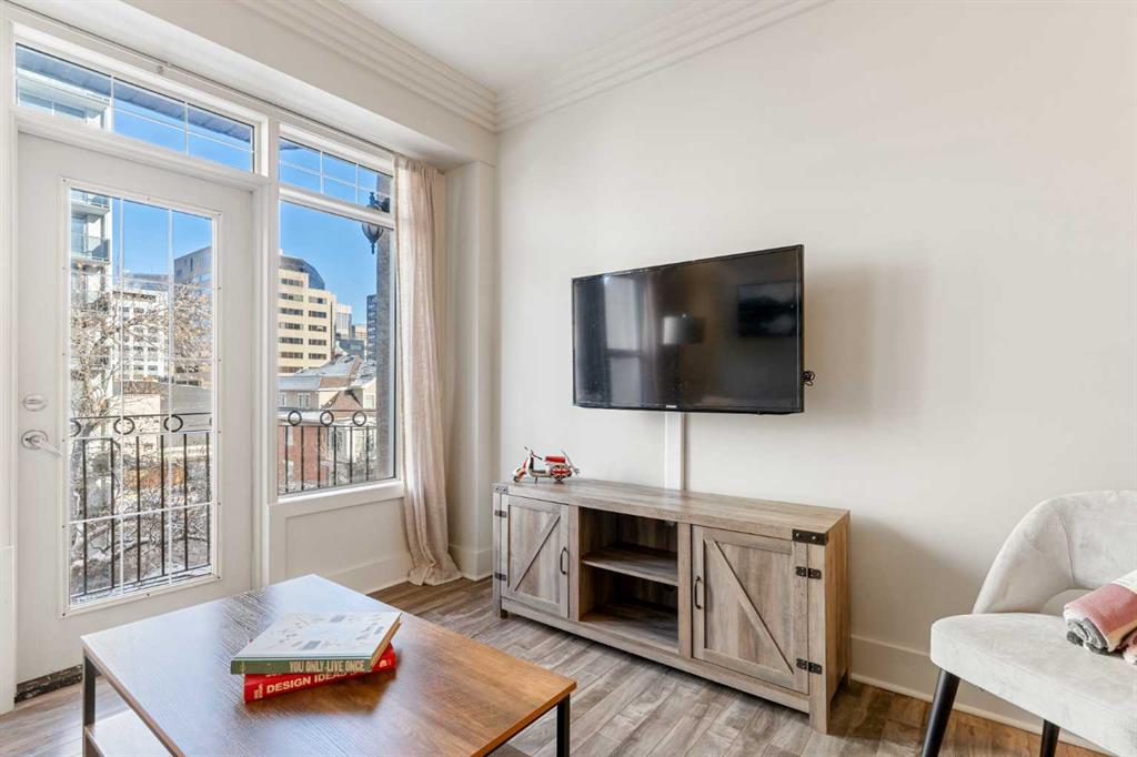 923 15 Avenue SW, #404