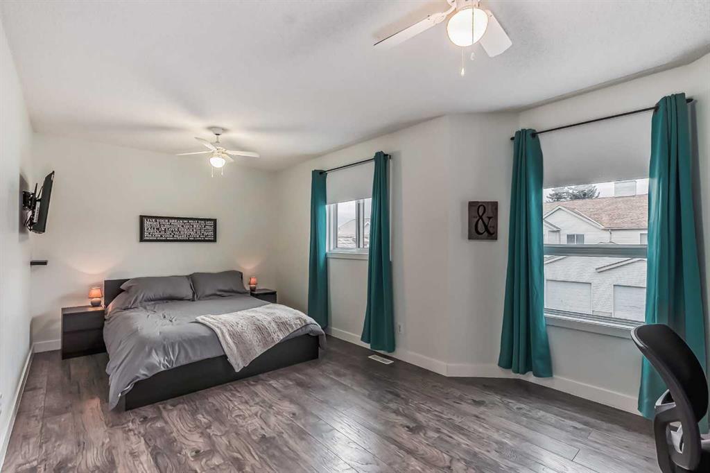 214 Mt Douglas Manor SE