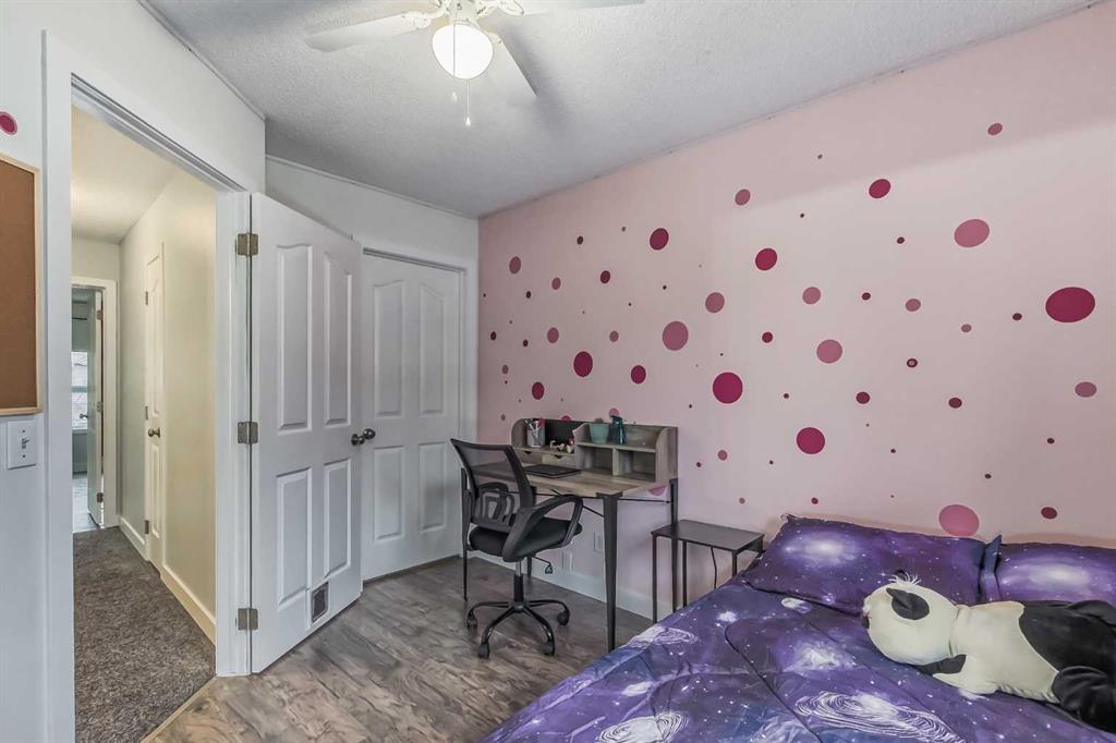 214 Mt Douglas Manor SE
